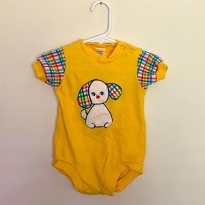 Vintage Carter’s size 12 months romper/onesie for infant
